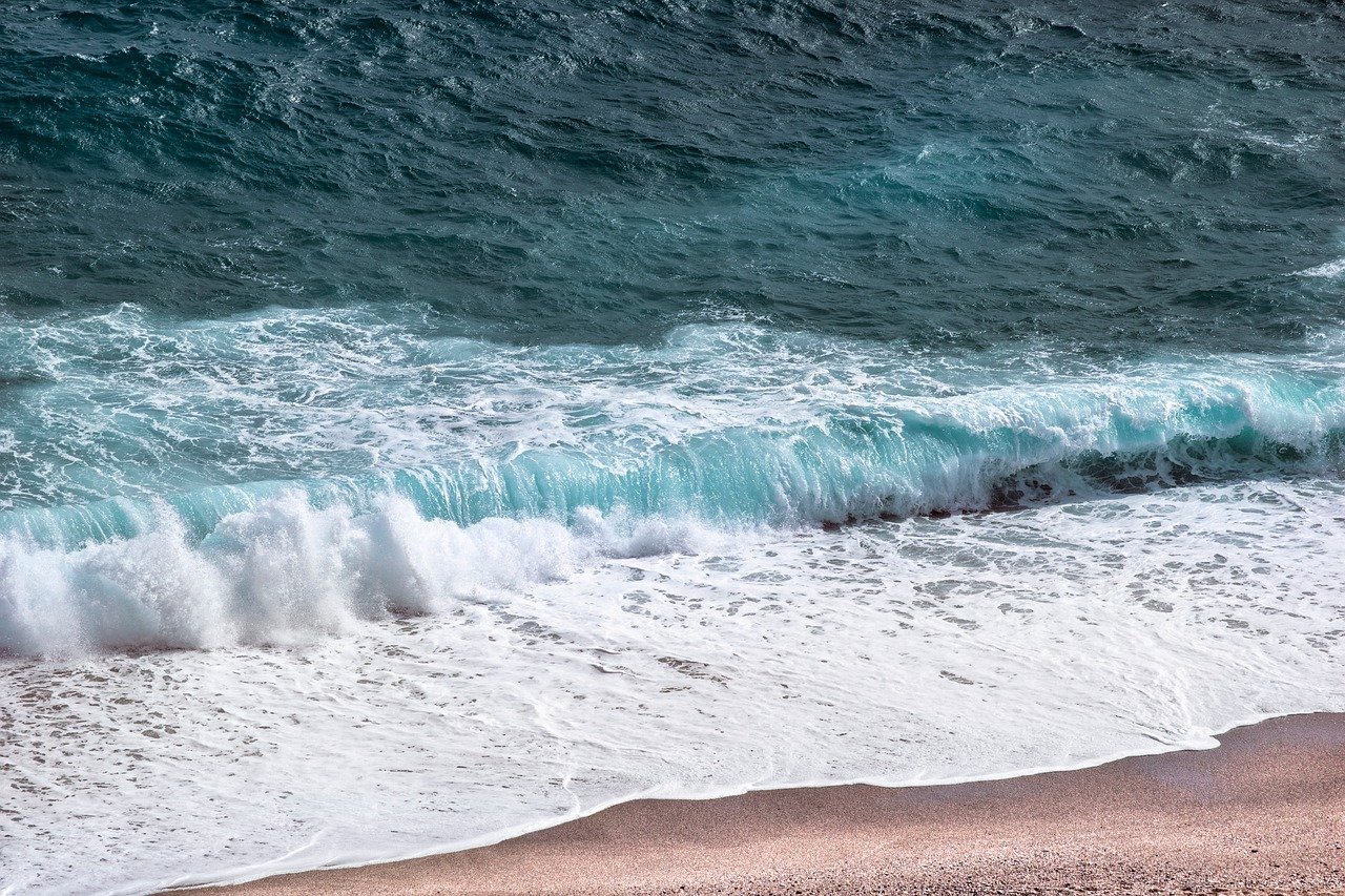 sea, ocean, beach, wave, foam, sand, coast, natural, saltwater, landscape, water, tide, shoreline, nature, sea foam, atmosphere, relaxing, calm, summer, peaceful-10143782.jpg